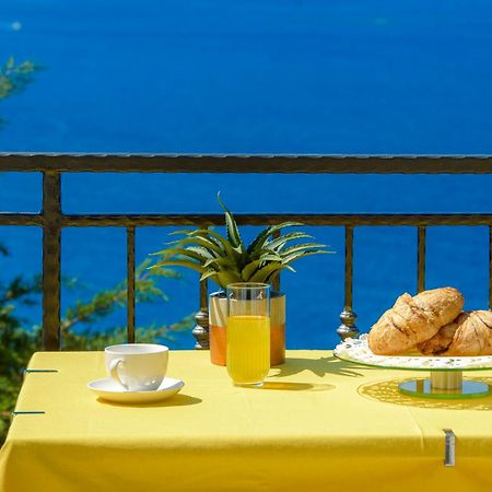 Golden Seaview Holiday Home Mlini Chambre photo
